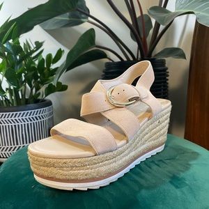 Marc Fisher ZAIN ESPADRILLE WEDGE SANDAL